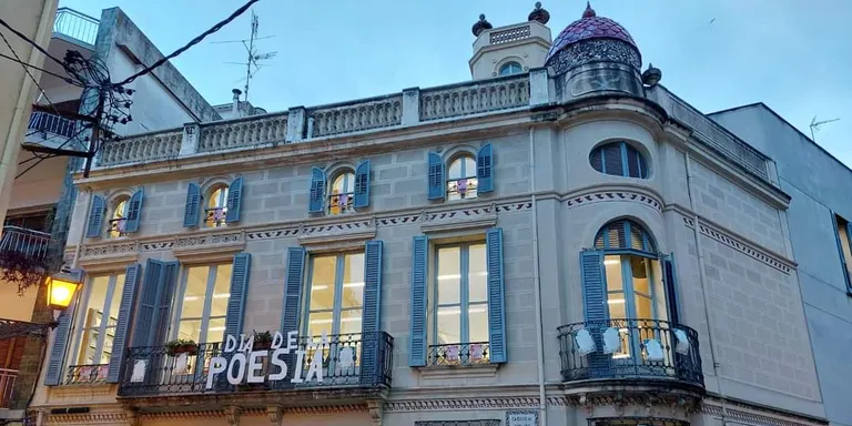 La Biblioteca s'afegeix al Dia Mundial de la Poesia