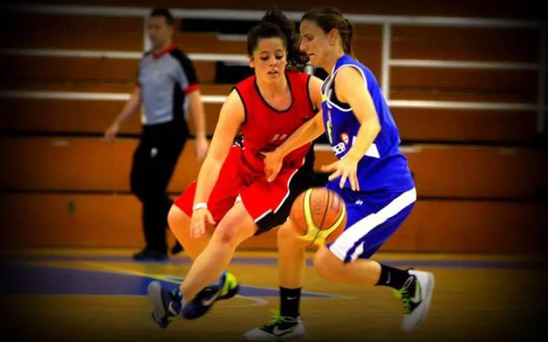 La veïna d’Altafulla Vicky Ceperuelo, guardonada amb un dels Prmeis Auriga Fvscvs del Consell Esportiu del Tarragonès