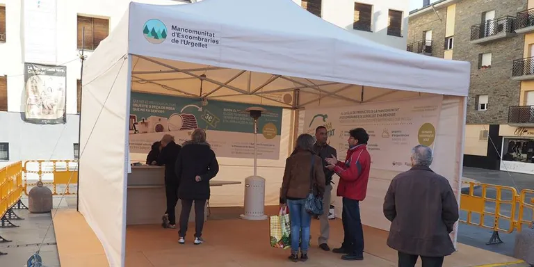 La Mancomunitat de l'Urgellet prepara una campanya per fomentar la substitució de les bosses de plàstic al comerç