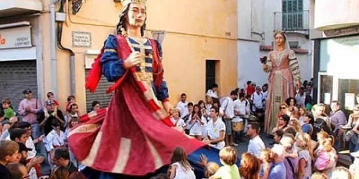 La colla gegantera d’Arenys prepara una sortida a França per al proper cap de setmana