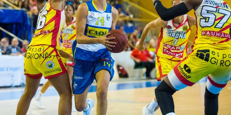 L'Spar Citylift Girona revalida la Lliga Catalana en derrotar el Cadí La Seu (46-66)