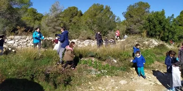 Ara Altafulla organitza aquest diumenge la II Caminem per netejar Sant Antoni