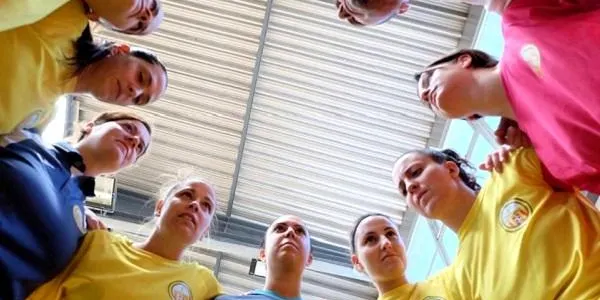 El CFS Altafulla goleja l’Hospitalet Bellsport i se situa líder provisional