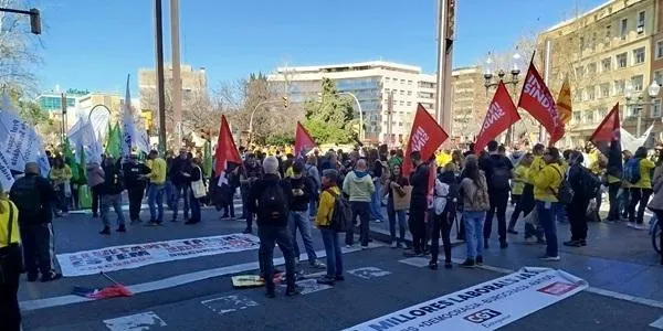 Els docents reclamen recuperar les negociacions amb Educació per resoldre els problemes greus que arrossega el sector