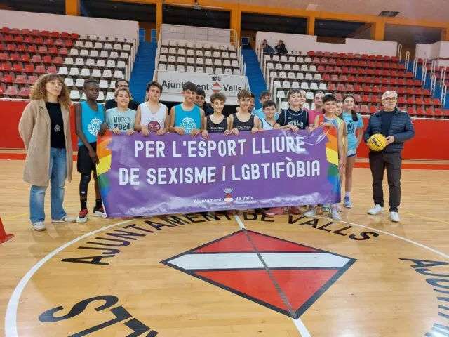 Valls commemora el Dia Internacional contra l’LGTBI-fòbia en l’esport