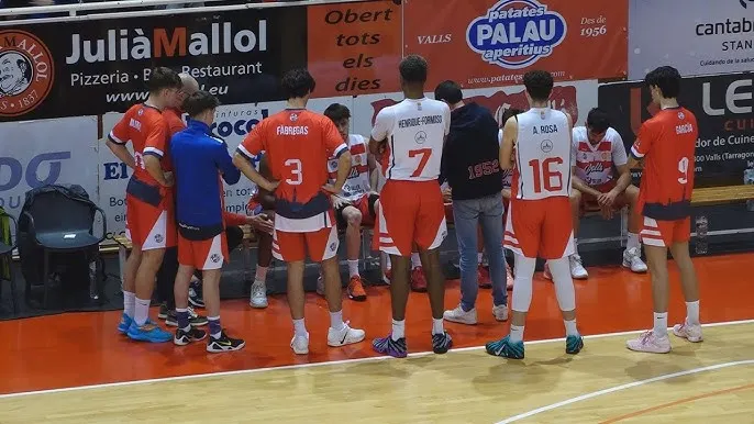 Victòria èpica del CB Valls per entrar en zona de play-off