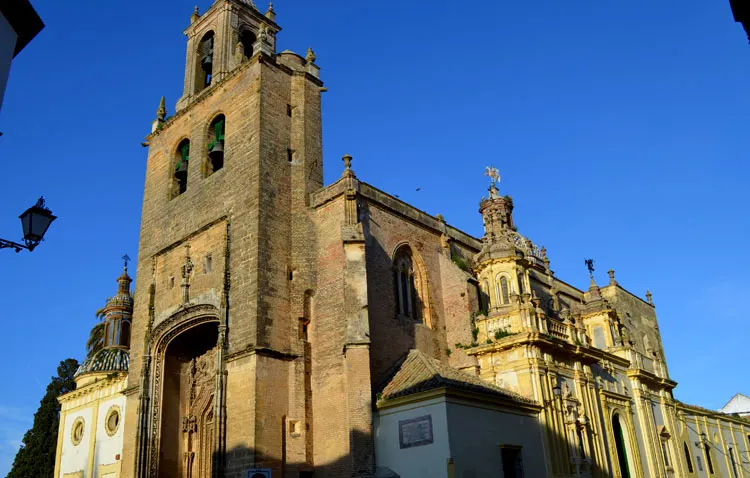 La iglesia de Santiago el Mayor