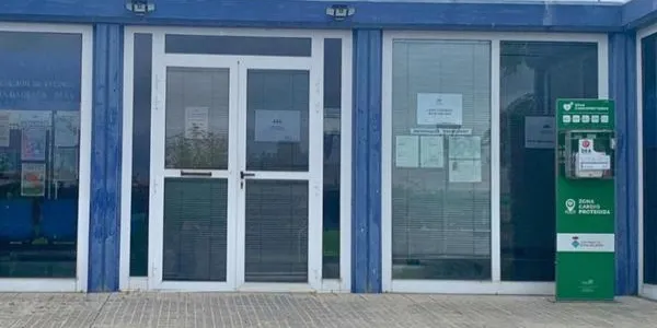 Protecció Civil de Roda de Berà forma als veïns i veïnes en l’ús dels desfibril·ladors públics