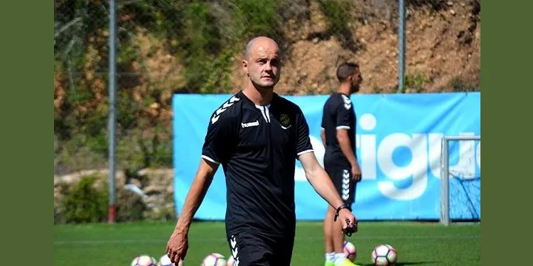 Nano Rivas confia en les possibilitats de la plantilla d’endur-se els tres punts el diumenge contra el Girona