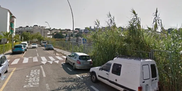 El govern tornarà a licitar les obres per arreglar el tram de vorera enfonsat a la zona del Pla dels Frares