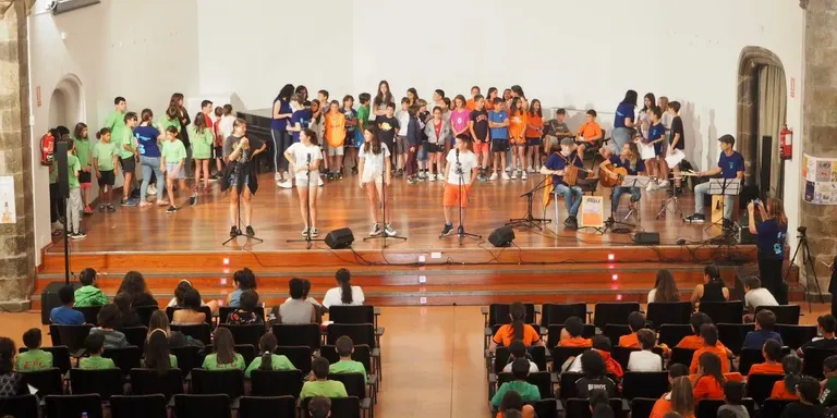 Més de 240 alumnes participen a la Trobada de Glosa Escolar de l'Alt Urgell