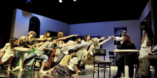 Presentació al Palau Moja de Barcelona, de la 15ena Mostra Nacional de Teatre Amateur de Catalunya