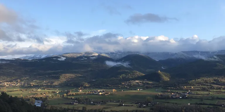 El món local del Pirineu rep amb "moderada satisfacció" el confinament per comarques