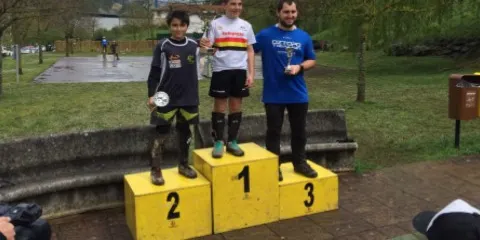 Buena actuación en Trialsin del Club Ciclista Irunes en Arechabaleta.