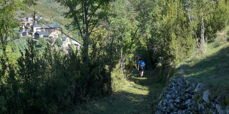 Les Valls d’Aguilar recupera 53 quilòmetres de camins antics, que uneixen tots els pobles del municipi