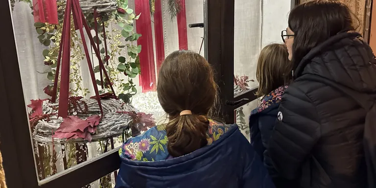 Aquesta nit es lliuren els premis de la Gimcana d’aparadors de Nadal