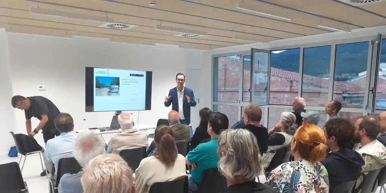 Una sessió participativa recull propostes per l’inventari de camins municipals