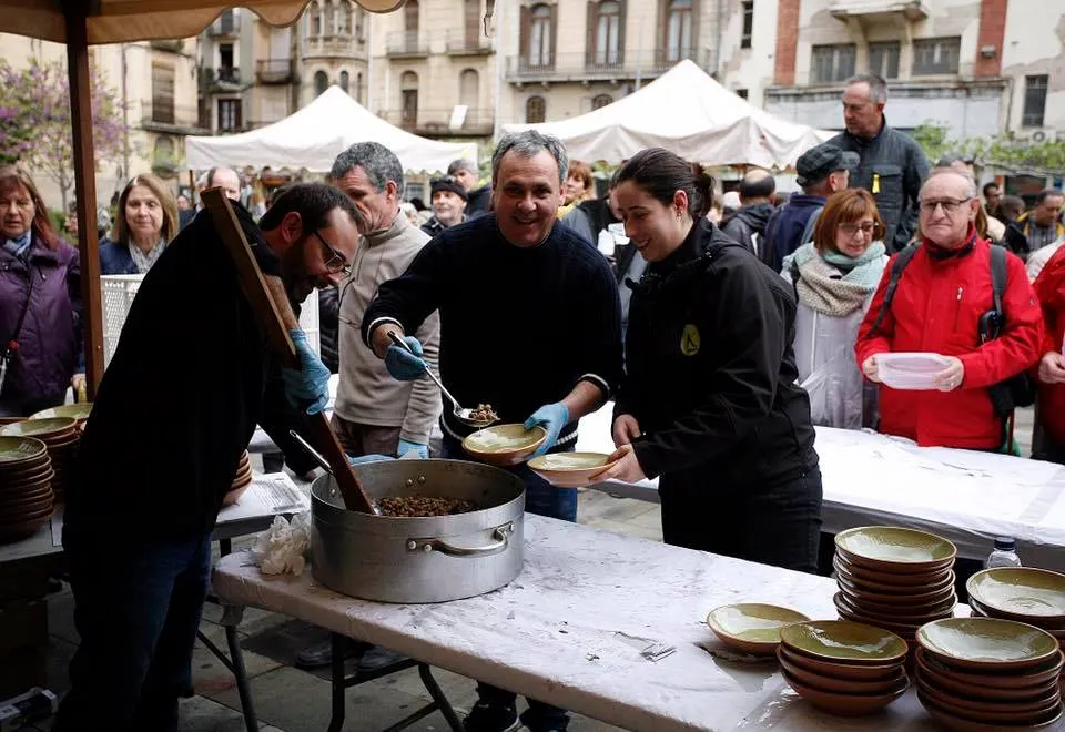 Valls idea la primera Favatada Popular conjuntament amb una Mostra de Cuina de Faves als restaurants de la ciutat