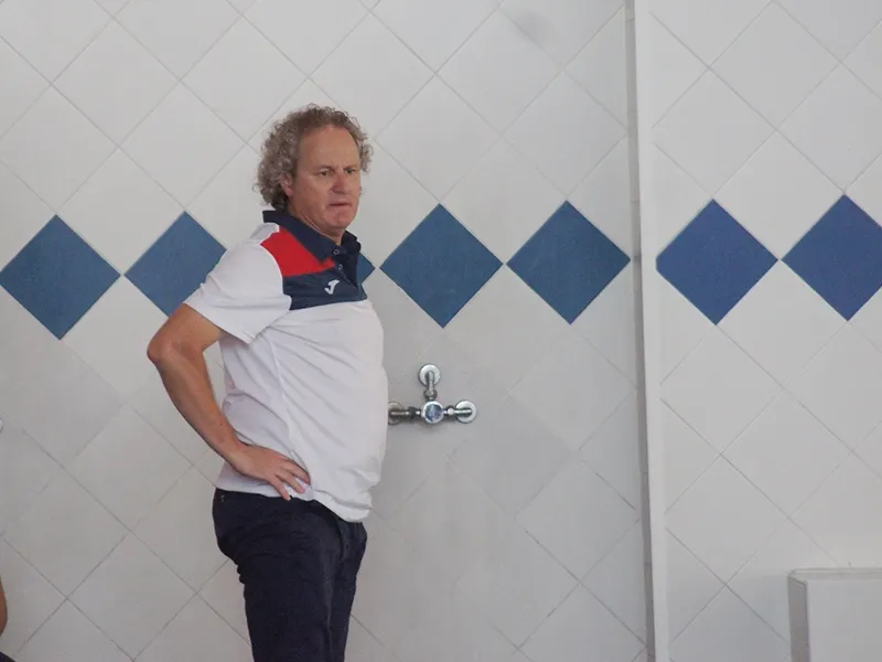 L'entrenador del CNR masculí, Nin Aguilar