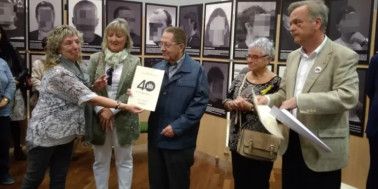 Homenatgen al soci d'Òmnium Cultural d'Agramunt més antic, Pere Mora