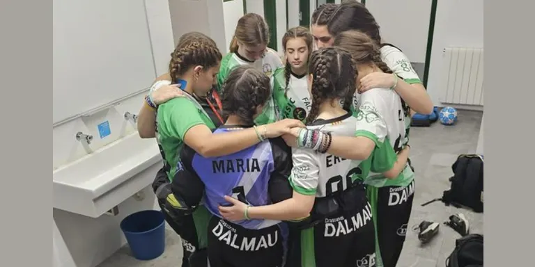 El Fem17 del CH Arenys disputa el Campionat d'Espanya a partir de demà