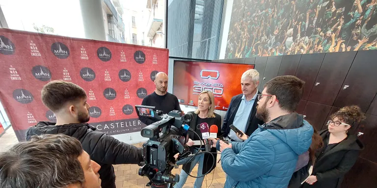 Valls presenta una experiència immersiva per viure una diada castellera amb ulleres de realitat virtual