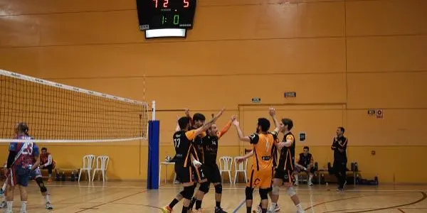 El CEVOL Torredembarra guanya els dos partits del cap de setmana i es manté en la lluita per la promoció d’ascens
