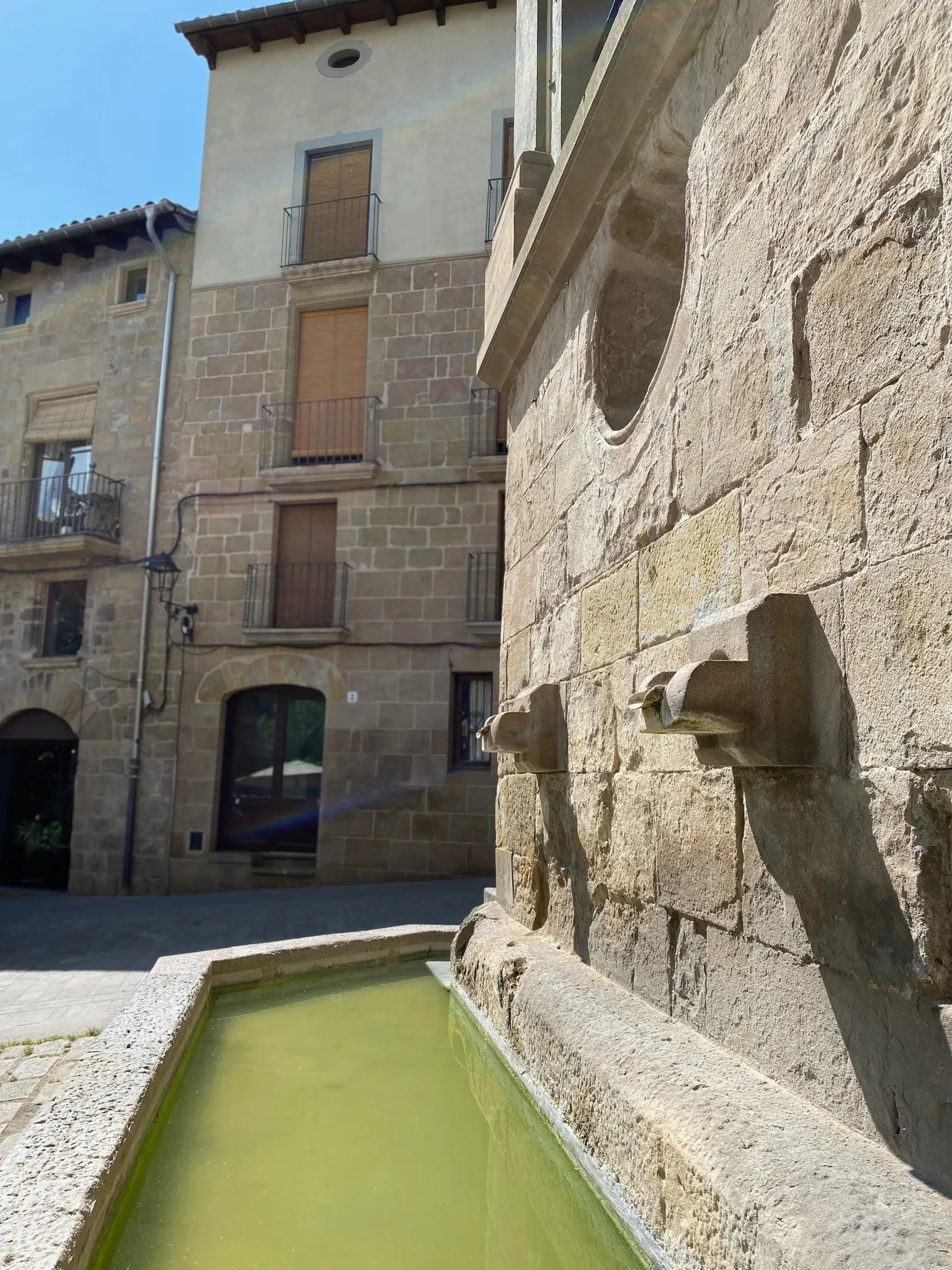 <strong>L'Ajuntament de Solsona actualitza el cens de piscines per comprovar que no s'omplin en situació excepcional de sequera</strong>