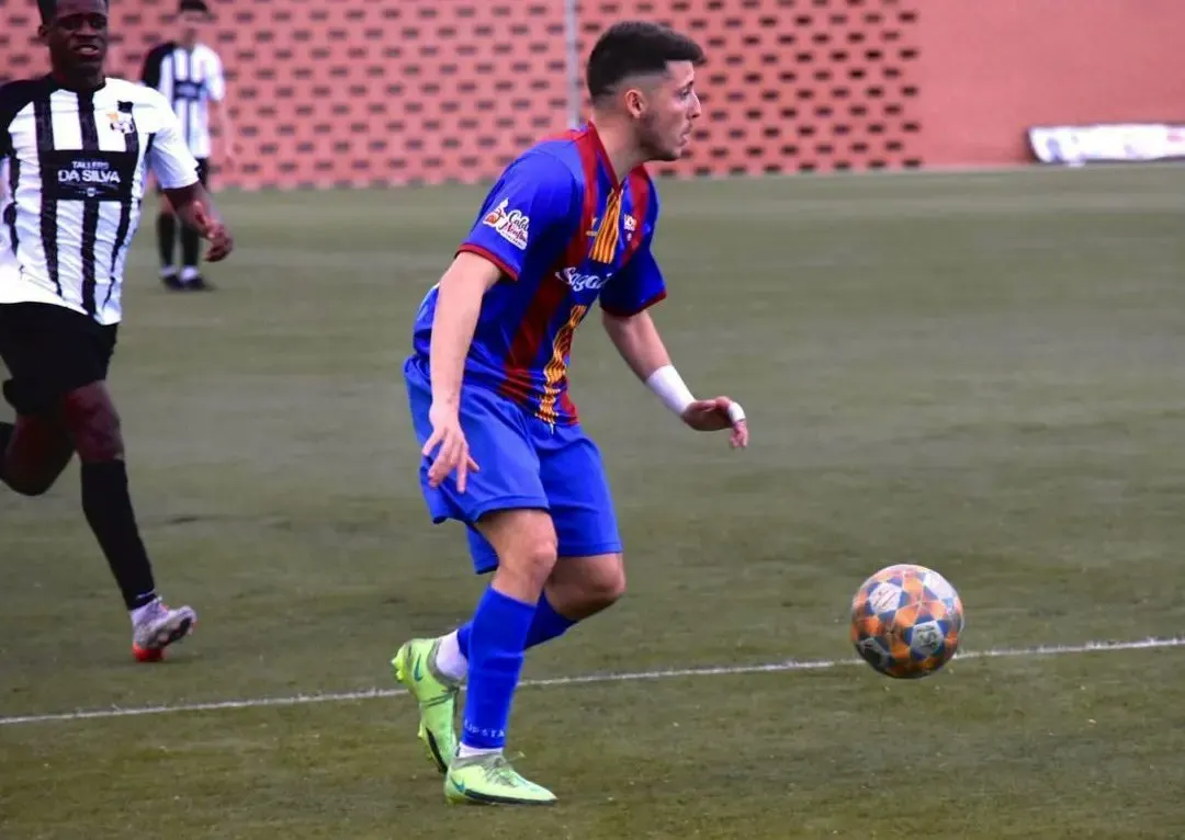 El CF Caldes, lider del grup 6 de Segona Catalana, recupera els 8 punts d'avantatge respecte del segon en una jornada rodona