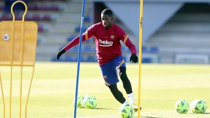 Dembélé torna a la llista de convocats