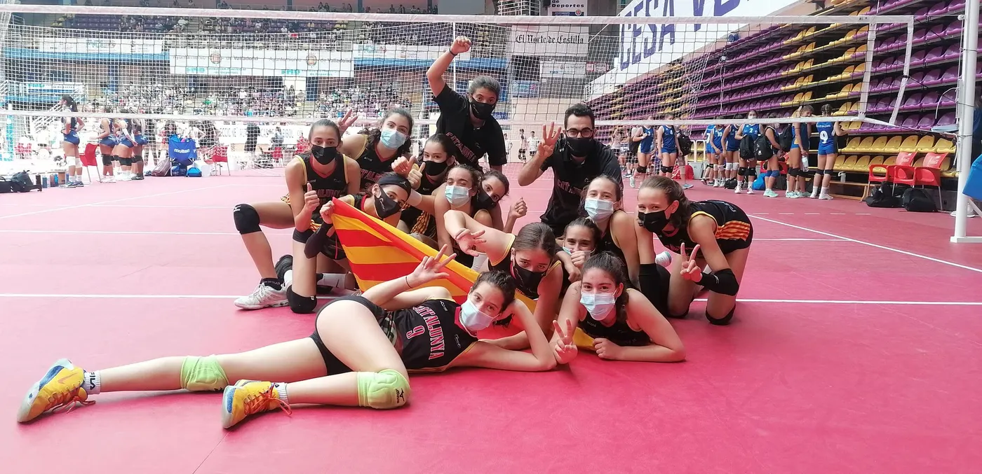 La selecció catalana de vòlei fa història