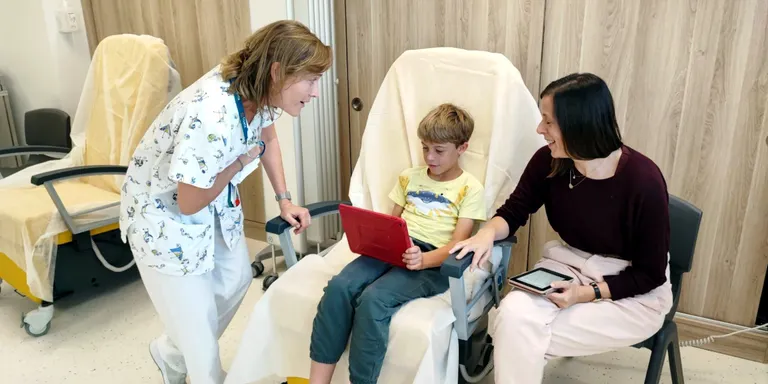 El Trueta de Girona posa en servei un nou hospital de dia pediàtric que concentra els tractaments a menors de 15 anys