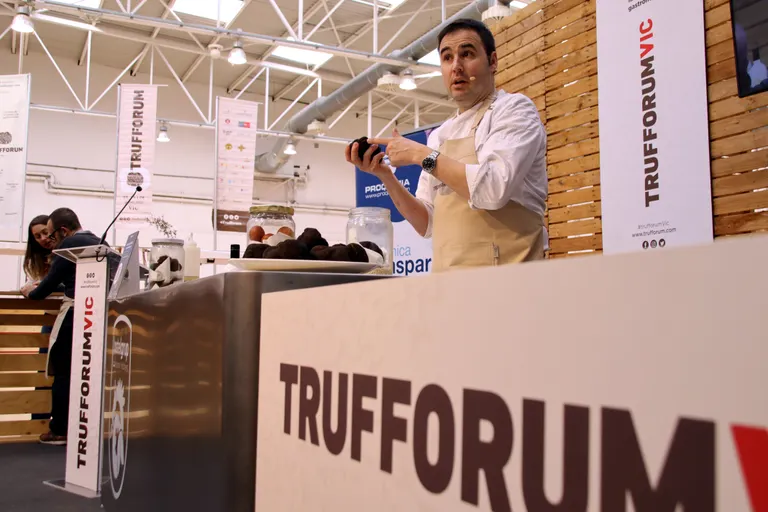 El Trufforum dona el tret de sortida a tot un cap de setmana dedicat a conèixer aquest fong i aprendre com cuinar-lo