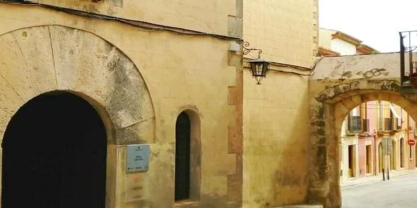 L’Ajuntament d’Altafulla i Joventut de la Generalitat signaran un acord de cessió per convertir l’antiga casa del director de l’Alberg en un equipament d’ús municipal