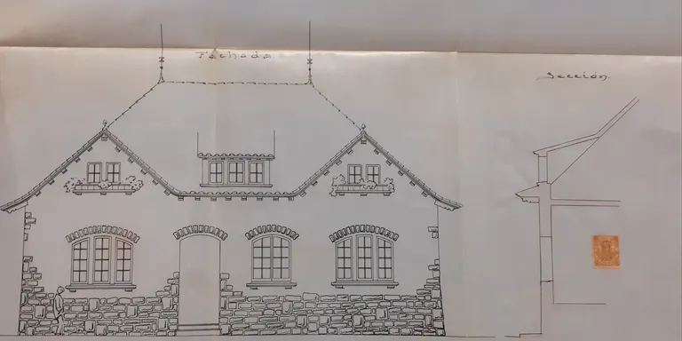 L'arxiu municipal recupera la llicència d'obres de l'edifici del carrer Font i Boet que actualment acull l'Espai Jove El Toc