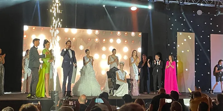 Dues gales a Can Xaubet trien a Miss World i Mister International Spain 2022