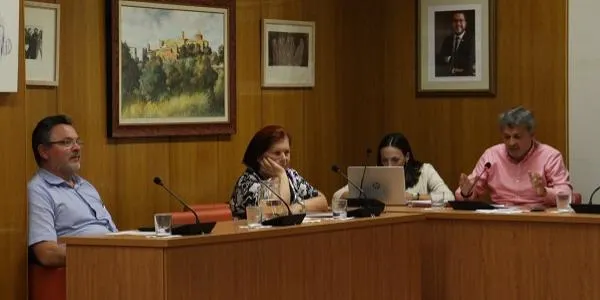 El Ple d'Altafulla reprova el regidor Hèctor López Bofill
