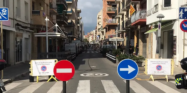 El carrer Pau Casals serà exclusiu per a vianants durant les tardes i les nits d’estiu