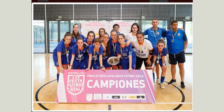 El CN Caldes juvenil de futbol sala femení domina la final de la Supercopa de Catalunya però acaba perdent als penals