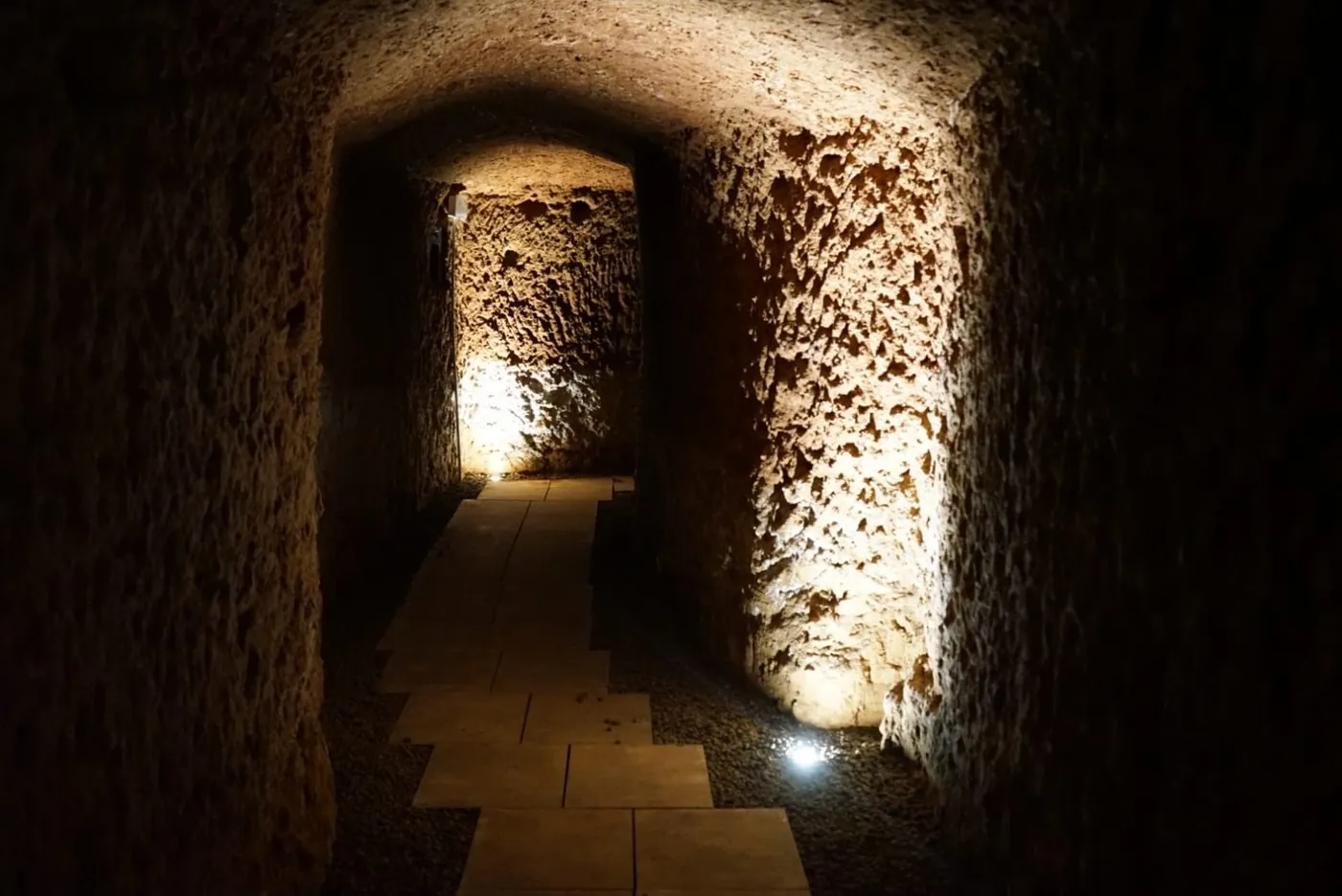 El refugi antiaeri de Les Escoles de Sant Just obre les portes amb visites aquest dissabte 17 d’octubre