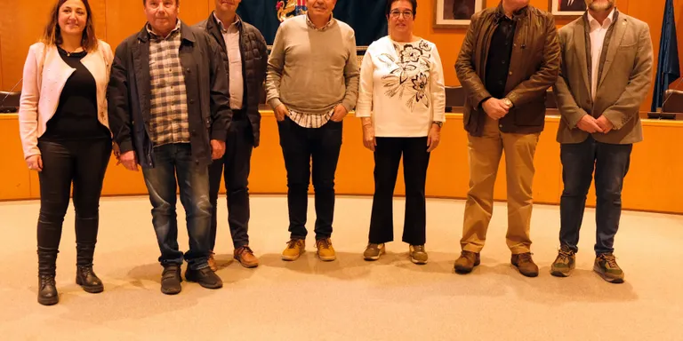 L’Ajuntament de Cambrils ret homenatge a sis treballadors i treballadores jubilats aquest 2023