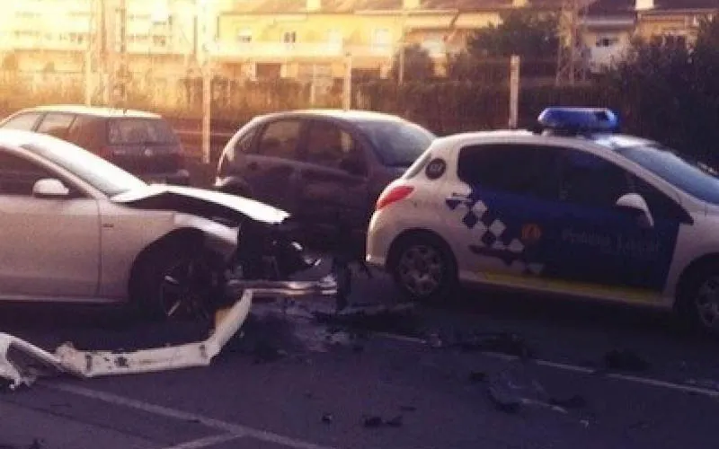 La Policia Local d’Altafulla deté dues persones en una persecució arran d’un robatori a l’interior d’un domicili