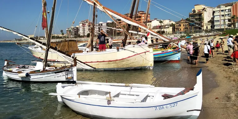 El Mamelló de Pineda participa a la trobada de vela llatina de Vilassar de Mar i a les festes de Sant Pere de Sant Pol