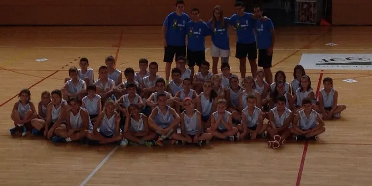 Les estades i campus d'estiu del Sedis Bàsquet apleguen prop de 375 infants i joves