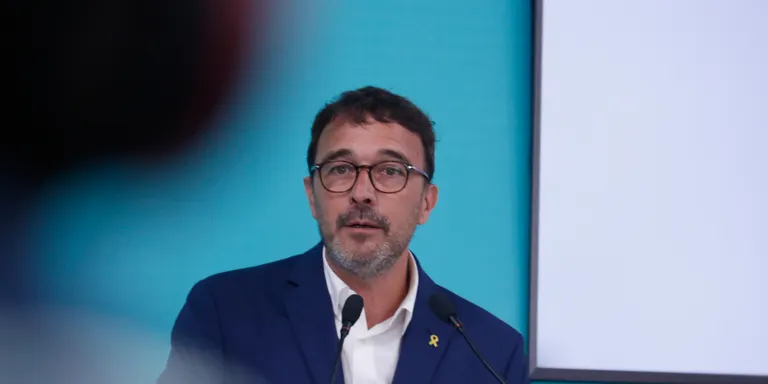 Junts demana a Aragonès que "actuï com a president d'un govern de coalició i no com a líder d'un partit"