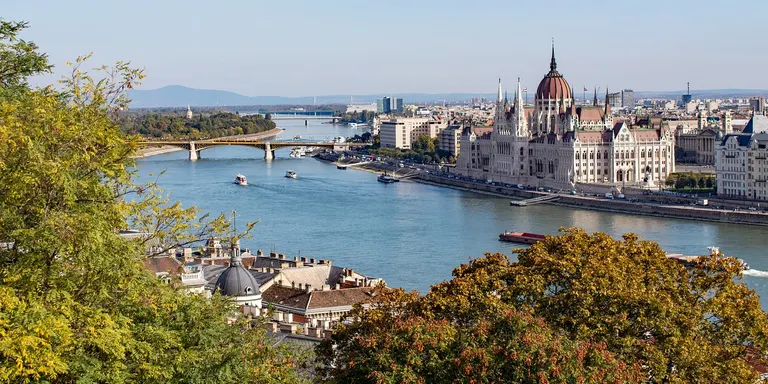 La Biblioteca marxarà a Budapest en el seu viatge literari