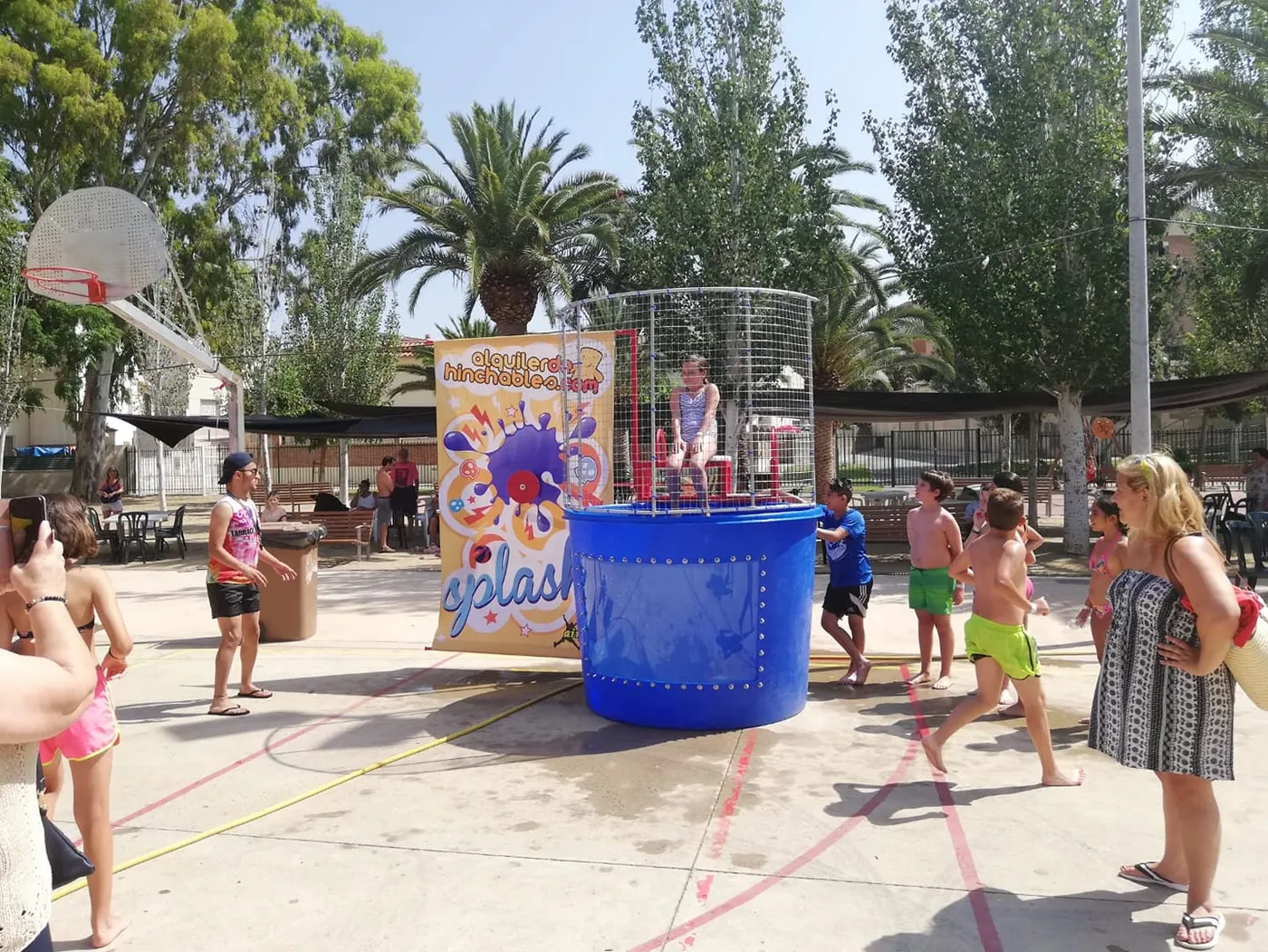 La Festa Major de Nou Cambrils, un concert solidari i un campionat de boxa, protagonistes del cap de setmana