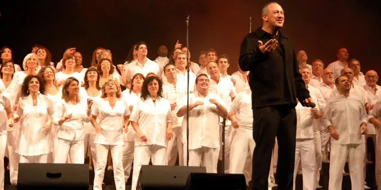 Gospel Viu actuarà a Pineda el 24 de març i impartirà un taller per aprendre a cantar gospel