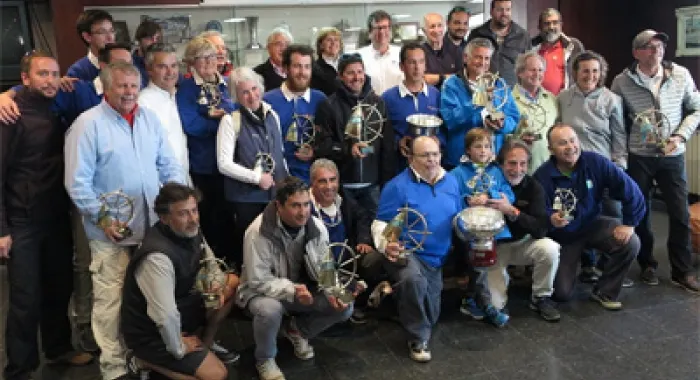 Els guanyadors del certamen (foto; Club NÃ utic)