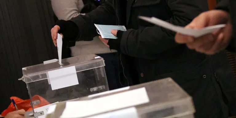El TSJC manté les eleccions per al 14-F i anul·la el decret de suspensió dels comicis